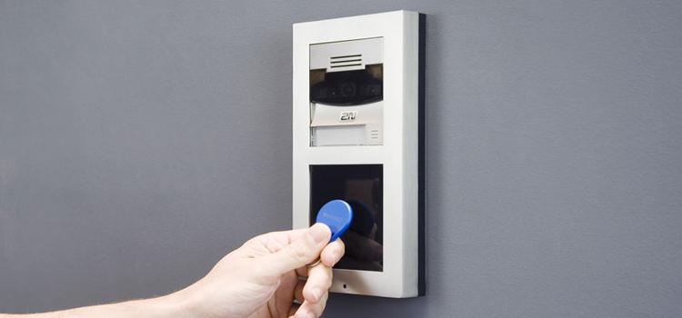 Door Fob Copy Madera